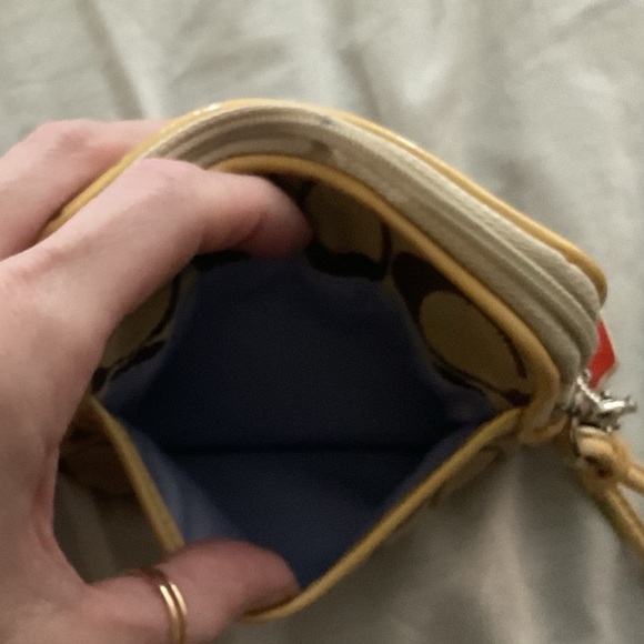 Coach Signature Accordion Zip Wristlet Wallet – Brown Canvas - Picture 11 of 13